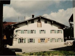 "Schäfflers Hof" vor dem Umbau im Jahre 1957